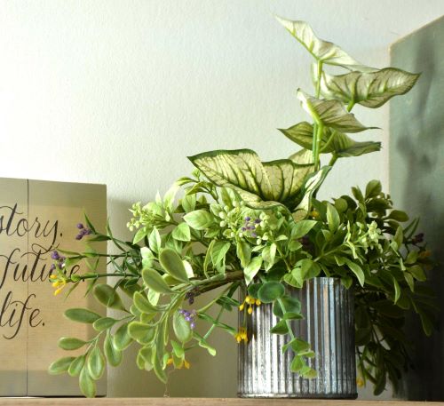sm_by_greenery-norah-shelf